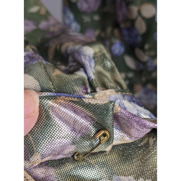 Shara Vintage Metallic Floral Slick Feel Button Up Blouse With Shoulder Pads - Picture 7 of 12